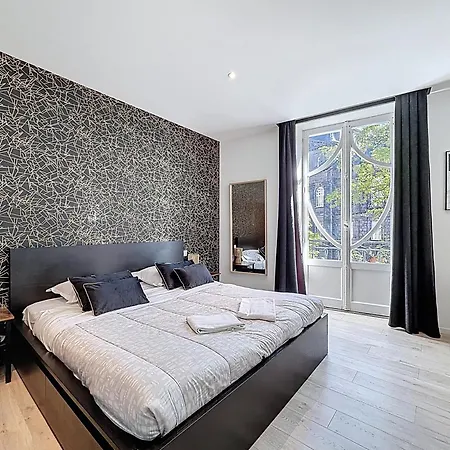 Apartment Tour D'auvergne: Near Cathedral And Place De Jaude *
