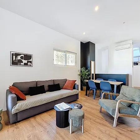 Apartment Tour D'auvergne: Near Cathedral And Place De Jaude