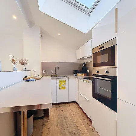 Apartment Tour D'auvergne: Near Cathedral And Place De Jaude Clermont-Ferrand