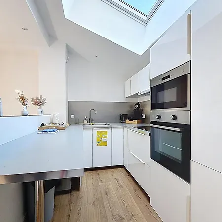 Apartment Tour D'auvergne: Near Cathedral And Place De Jaude